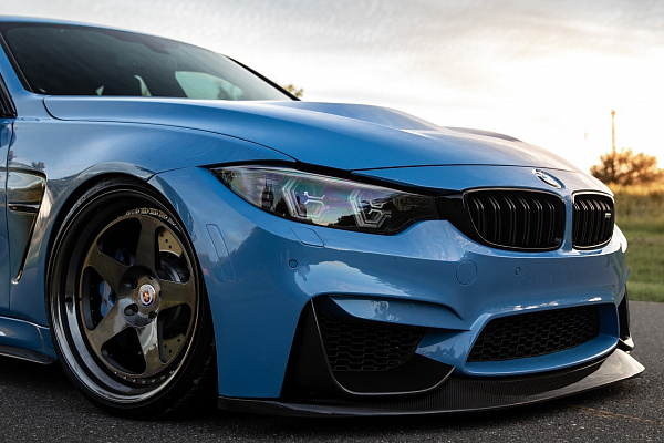 Фото дисков HRE 305 Глянцевый темный лак на BMW 3/M3 (F3x/F80)