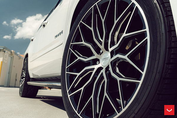 Фото дисков Vossen HF6-3 Алмазная проточка на Chevrolet Tahoe IV