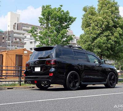 Фото дисков Anrky AN35 на Toyota Land Cruiser 300