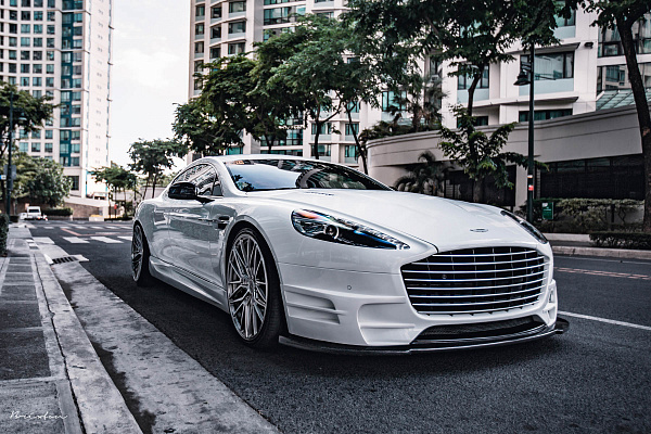 Фото дисков Brixton Forged VL4 Глянцевый лак на Aston Martin Rapide 2