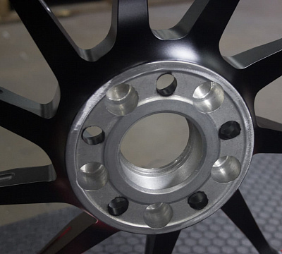 ADV.1 ADV10R Track Spec CS