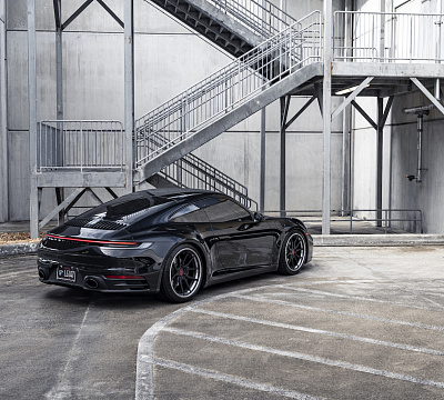 Фото дисков Strasse Wheels SV5 Deep Concave FS на Porsche 911 VIII