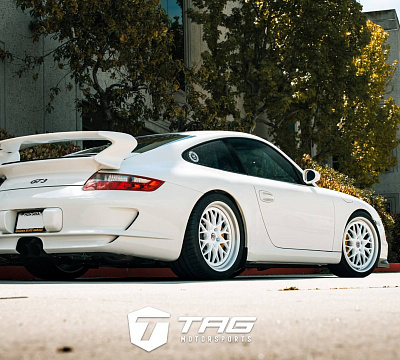 Фото дисков HRE 520 на Porsche 911 VI