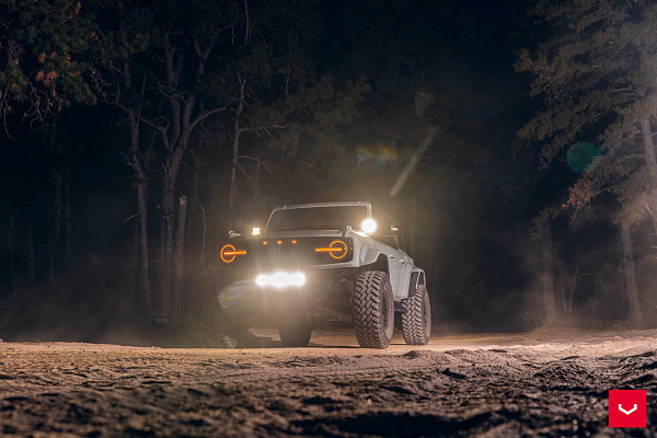 Фото дисков Vossen HFX-1 (6-Lug) Черный сатин на Ford Bronco