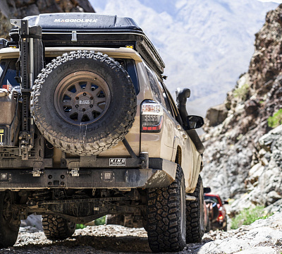 Фото дисков Black Rhino STADIUM на Toyota 4Runner V
