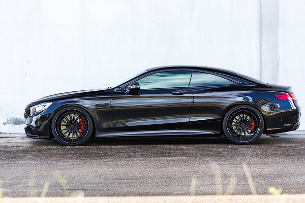 Mercedes-Benz S63 AMG