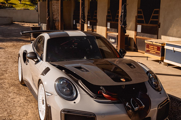 Фото дисков Brixton Forged TR20 Белый глянец на Porsche 911 VII