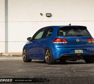 Фото дисков BC Forged RZ05 на Volkswagen Golf VII