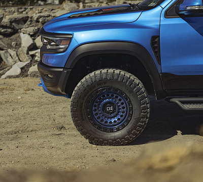 Фото дисков Black Rhino SENTINEL на Ram 1500 V
