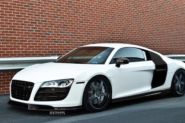 Фото дисков Strasse Wheels S5 Signature Черный сатин на Audi R8 (Typ 42)