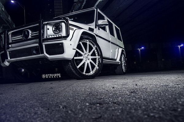 Фото дисков Strasse Wheels R10 Signature Другой цвет на Mercedes-Benz G-Class II