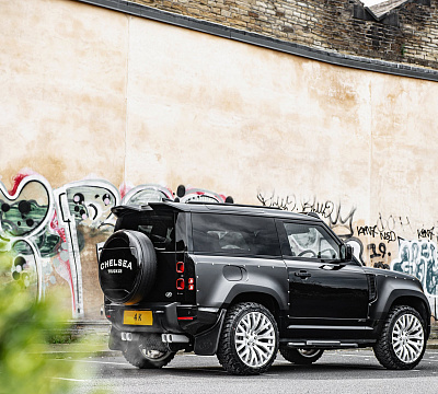 Фото дисков Kahn Kahn RS на Land Rover Defender II