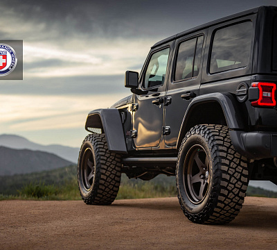 Фото дисков HRE 527 на Jeep Wrangler IV (JL)