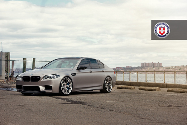Фото дисков HRE S101 Сатиновый тонированный лак на BMW 5/M5 (F10)