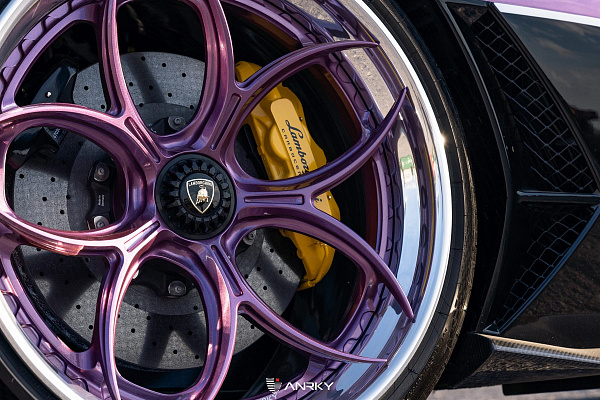 Фото дисков Anrky S3-X0 Другой цвет на Lamborghini Aventador