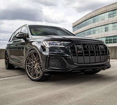 Фото дисков Vossen HF-7 на Audi Q7 (4M)