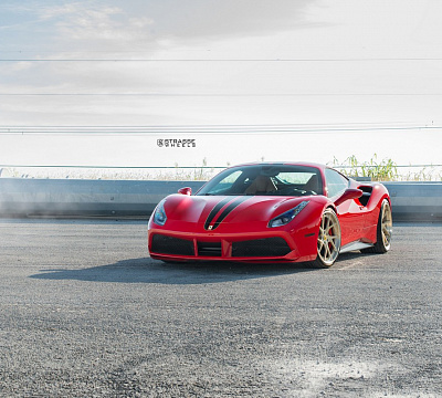 Фото дисков Strasse Wheels SM5RT Deep Concave FS на Ferrari 488