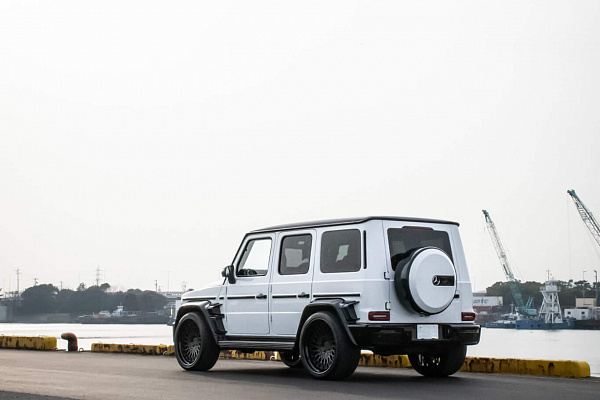 Фото дисков HRE 501 Черный сатин на Mercedes-Benz G-Class III