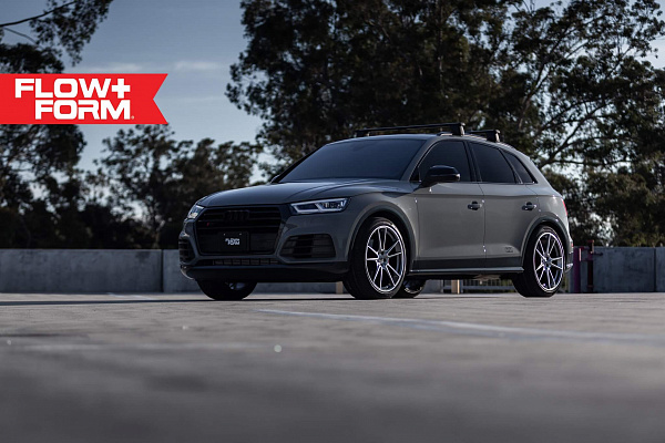 Фото дисков HRE FF04 Серебро на Audi Q5 (FY)