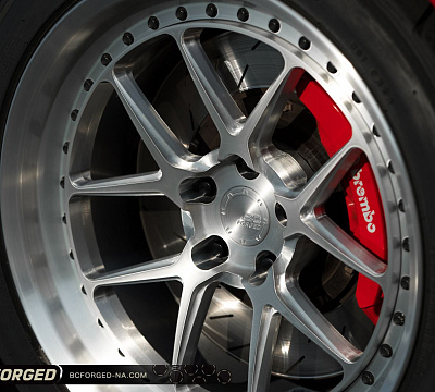 Фото дисков BC Forged LE52 // MLE52 на Dodge Charger VII
