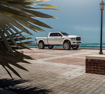Фото дисков Vossen VFX-03 на Ram 1500 V