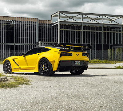 Фото дисков Vossen S17-03 (3-Piece) на Chevrolet Corvette C7
