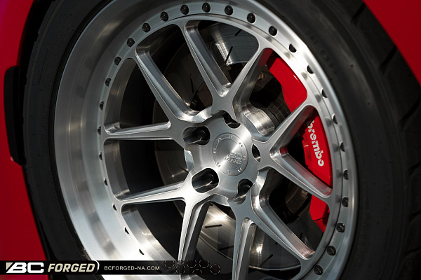 Фото дисков BC Forged LE52 // MLE52 Глянцевый лак на Dodge Charger VII