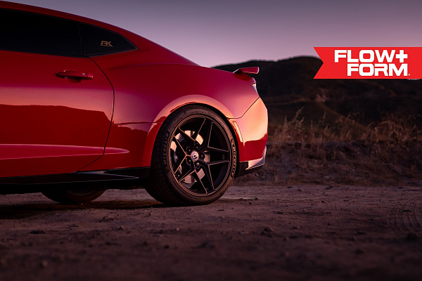 Фото дисков HRE FF11 Сатиновый графит на Chevrolet Camaro VI