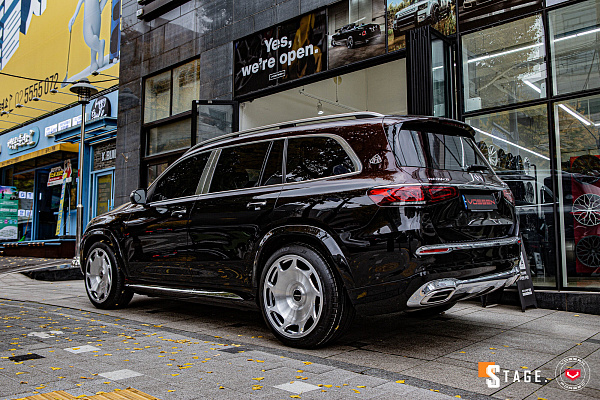 Фото дисков Vossen S17-19T Глянцевый лак на Mercedes-Benz GLS (X167)