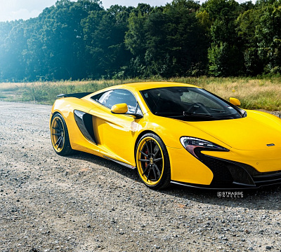 Фото дисков Strasse Wheels SV1 Deep Concave FS на McLaren 650S