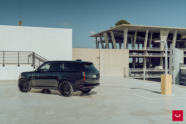 Фото дисков Vossen HF-2 Черный глянец на Land Rover Range Rover V