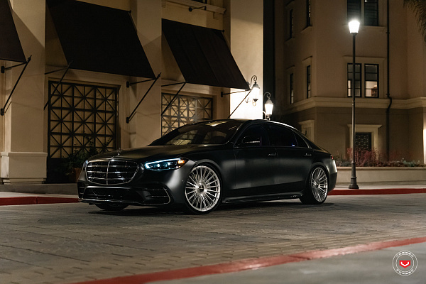 Фото дисков Vossen S17-13 Глянцевый лак на Mercedes-Benz S-Class (W223)