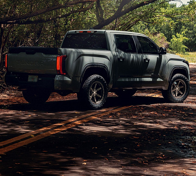 Фото дисков 4PLAY 4PS63 на Toyota Tundra III