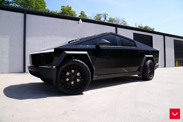 Фото дисков Vossen HFX-1 (6-Lug) Черный глянец на Tesla Cybertruck