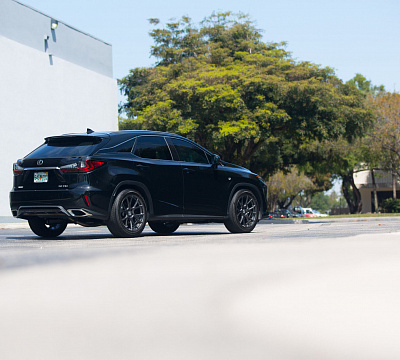 Фото дисков Vossen VFS-6 на Lexus RX IV