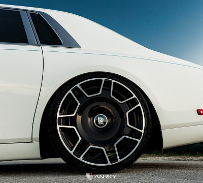 Фото дисков Anrky RF-277 на Rolls-Royce Phantom