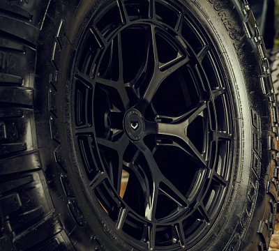 Фото дисков Vossen LC3-01 на Jeep Gladiator II (JT)