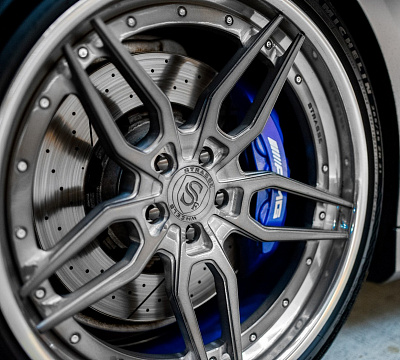 Фото дисков Strasse Wheels SV4 Deep Concave FS на Mercedes-Benz S-Class (W222, C217)