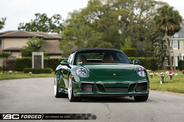 Фото дисков BC Forged LE81 // MLE81 Глянцевый лак на Porsche 911 VII