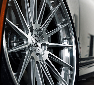 Фото дисков Strasse Wheels SV15 Deep Concave FS на BMW 7 (G11/G12)