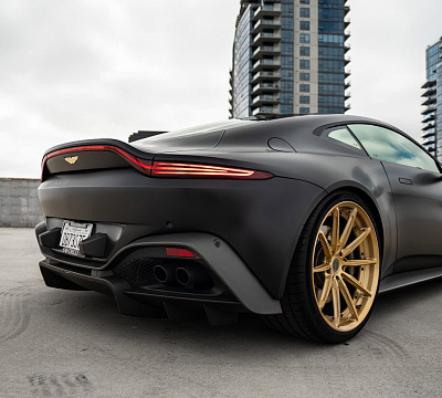 Фото дисков Brixton Forged R11-R на Aston Martin Vantage 4