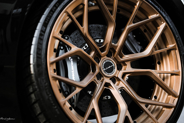 Фото дисков Brixton Forged PF10 Сатиновая медь на McLaren 570S