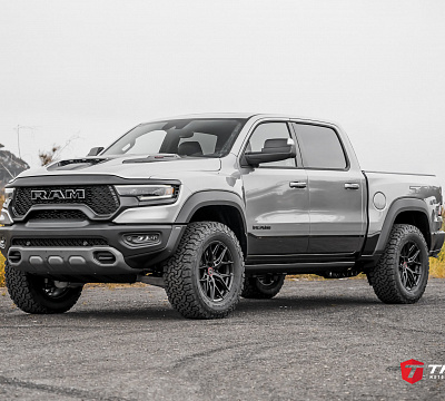 Фото дисков Vossen HF6-4 на Ram 1500 V