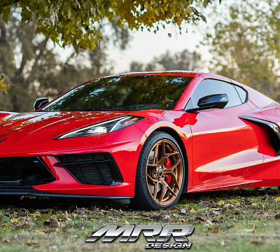 Фото дисков MRR F10 на Chevrolet Corvette C8