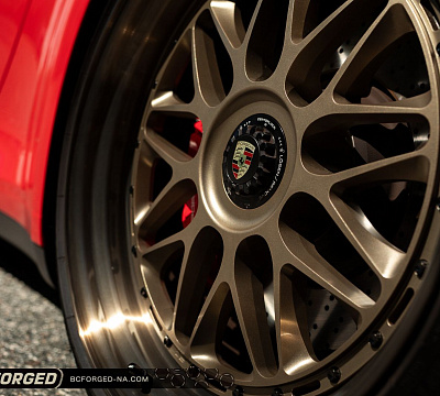 Фото дисков BC Forged MHK519 на Porsche 911 VIII