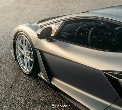 Фото дисков Anrky XR-301 на Lamborghini Revuelto