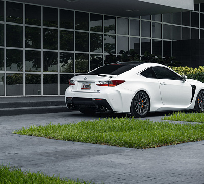 Фото дисков Vossen S17-01 на Lexus GS IV