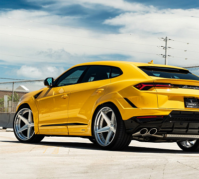 Фото дисков Anrky RS5.3 на Lamborghini Urus
