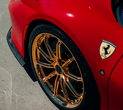 Фото дисков Brixton Forged R11-RS на Ferrari F8