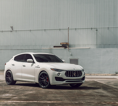 Фото дисков Vossen HFX-2 (5-Lug) на Maserati Levante